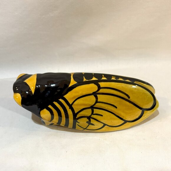 Vintage Ceramic Pottery Cicada Wall Pocket Wall Hang Bud Vase - Picture 2 of 6
